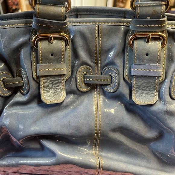 🔥 Dooney & Bourke Chiara Shiny Blue Handbag 🔥 - Picture 2 of 11